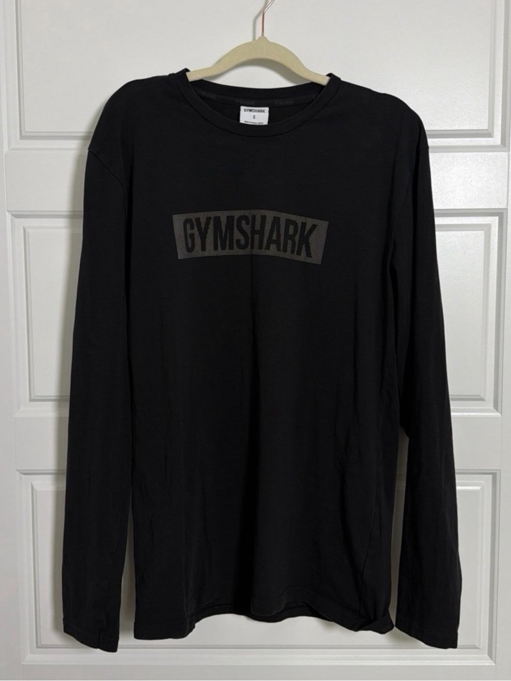 Gymshark Black Long Sleeve Logo Tee Size Small